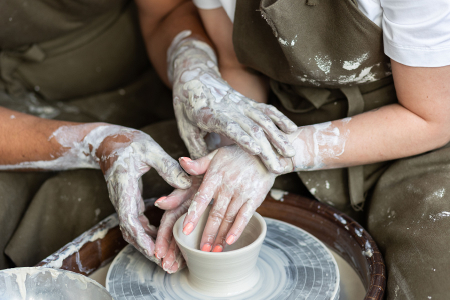 atelier poterie couple paris