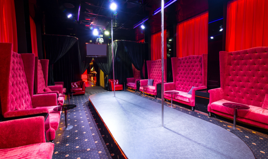 club de striptease a paris