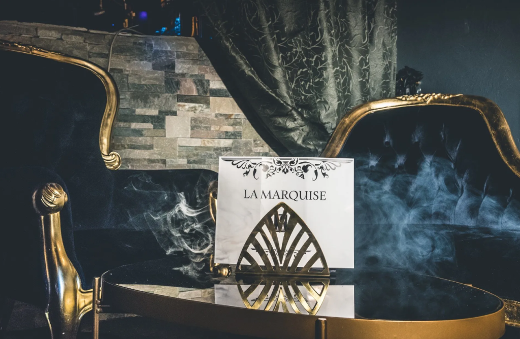 le club libertin la marquise a paris