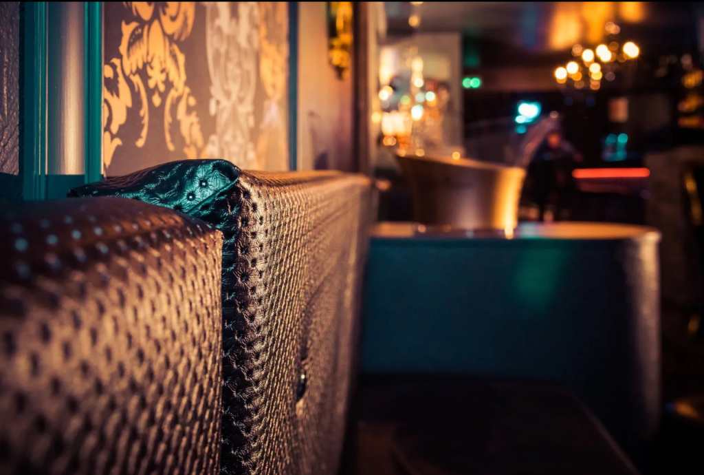 le club libertin la marquise paris