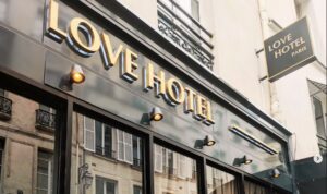 love hotel paris